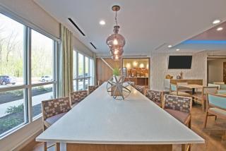 Holiday Inn Express & Suites New Cumberland by IHG - 1