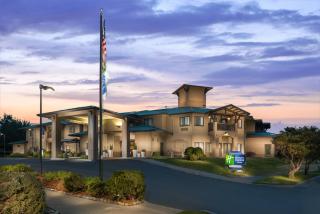 Holiday Inn Express Hotel & Suites Arcata/Eureka-Airport Area by IHG - McKinleyville - 0