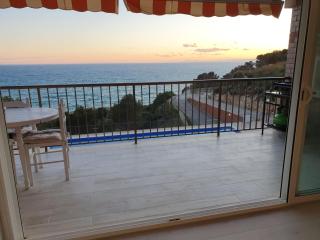 Lighthouse, apartamento frente al mar - 1