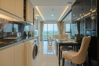 Sea View Panora Surin by Holy Cow, 1-BR - Surin Beach - 3