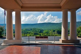 Holiday Inn Express Hotel & Suites Harriman by IHG - Harriman - 2