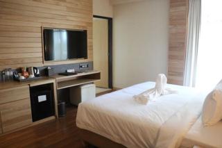 Vouk Hotel Suites, Penang - George Town - 7