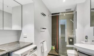 Luxury 2 bdrm in Watson at Walkerville with Balcony, FREE carpark, near Adelaide CBD - Broadview - 9