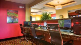 Holiday Inn Express Hotel and Suites Elk City by IHG - Elk City - 8