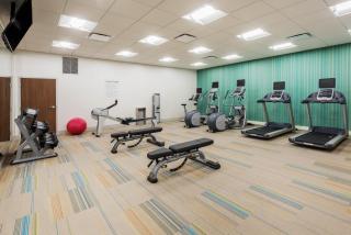 Holiday Inn Express & Suites West Plains Southwest by IHG - West Plains - 1