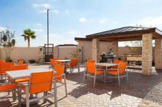 Holiday Inn Express & Suites Edinburg- Mcallen Area by IHG - Edinburg - 5