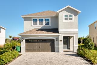 Captivating Home With Private Pool And Media Room Near Disney With Waterpark Resort Access At Encore Resort - 7481Mr - Kissimmee - 0