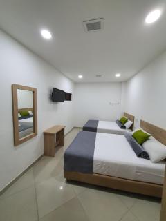 Hotel Laureles Park - 3