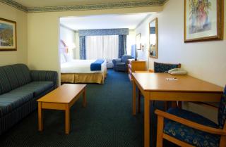 Holiday Inn Express Hotel & Suites Jacksonville-Blount Island by IHG - Jacksonville - 4