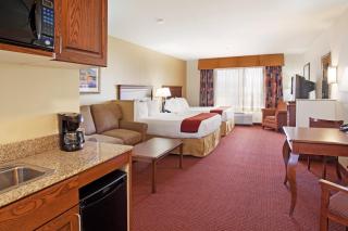 Holiday Inn Express Hotel & Suites Tooele by IHG - Tooele - 2