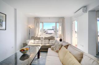 Quality apartment Sleeps 8 Airconditioned Underground parking Ultra fast WiFi - Marbella - 9