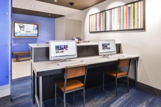 Holiday Inn Express & Suites - Kansas City - Lee's Summit by IHG - Lees Summit - 3