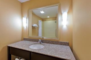Holiday Inn Express and Suites Alpine by IHG - 3