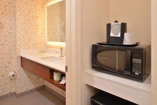 Holiday Inn & Suites Raleigh Cary by IHG - Cary - 7