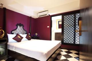 Violet Tower at Khaosan Palace - Bangkok - 9