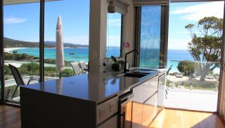 BEACHHOUSE BINALONG Luxury waterfront holiday house at Bay of Fires - Binalong Bay - 8