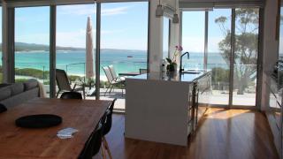 BEACHHOUSE BINALONG Luxury waterfront holiday house at Bay of Fires - Binalong Bay - 6