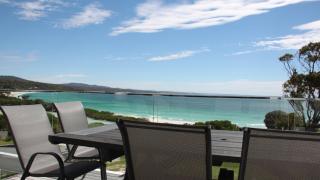BEACHHOUSE BINALONG Luxury waterfront holiday house at Bay of Fires - Binalong Bay - 9
