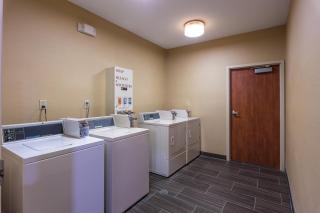 Holiday Inn Express Hotel & Suites Edmond by IHG - Edmond - 8