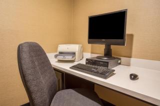 Holiday Inn Express Hotel & Suites Manteca by IHG - Manteca - 4