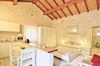 Korinas Cottage: Stone cottage close to the beach - Agní - 4