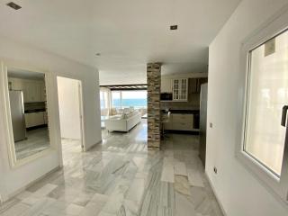 Luxury Puerto Banus Penthouse With Parking & WI-FI - Marbella - 3