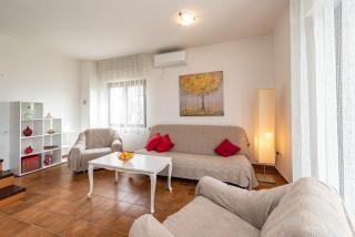 Beachfront apartment Lostura - Turanj - 3