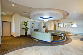 Holiday Inn Express and Suites Denver East Peoria Street by IHG - 7