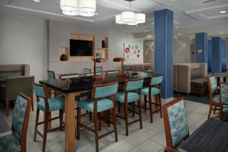 Holiday Inn Express Hotel & Suites Anniston/Oxford by IHG - Oxford - 1