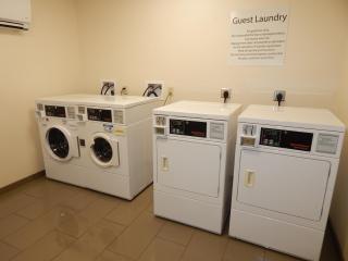 Holiday Inn Express & Suites Washington - Meadow Lands by IHG - Washington - 2