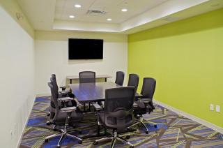 Holiday Inn Express & Suites - Phoenix North - Scottsdale by IHG - Phoenix - 8