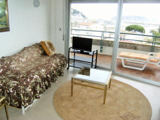 MEDES PARK II 4-3 - 3