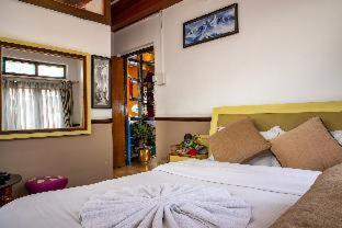 Shangrila Boutique Hotel - 2