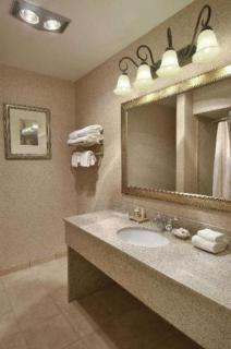 Red Lion Hotel Coos Bay - 2