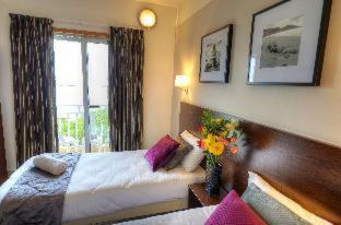 Carlton Hotel - 4