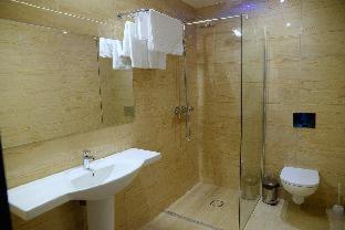 Ramada by Wyndham Constanta - 7