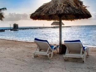 Royal Caribbean Resort - San Pedro - 7