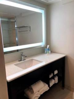 Best Western Premier Denver East - 8