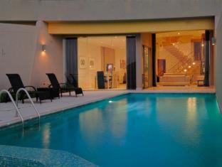 Dragon Beach Hotel - Manama - 9