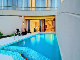 Dragon Beach Hotel - Manama - 6