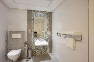 Wyndham Garden Manama - 1