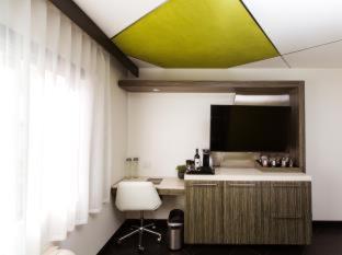 The Moment Hotel - Los Angeles - 1