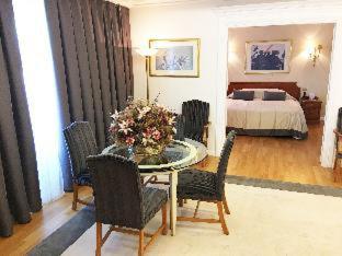 Theoxenia Palace - Athen - 3