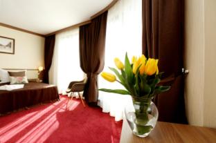 Hotel COOP, Sofia - 9