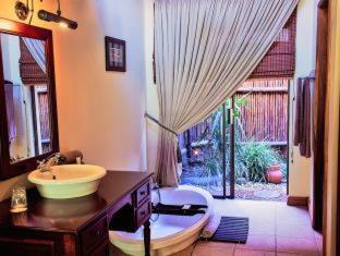 Premier Resort Mpongo Private Game Reserve - Macleantown - 5