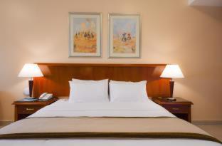 Sandy Beach Hotel & Resort - Al Aqah - 6