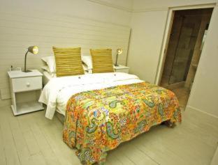 The Hampton Exclusive Guesthouse - East London - 7