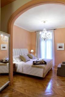 Sweet Home Hotel - 4