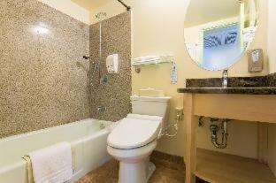 Wayfinder Waikiki - Voted Top 10 Best Hotels in Hawaii! - 7