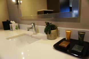 Crescent Bay Inn - Laguna Beach - 3